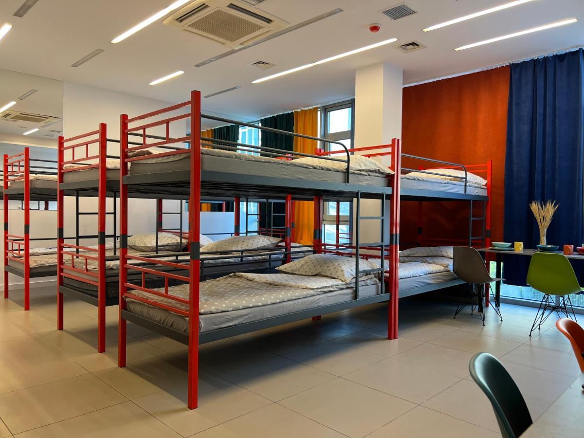 Hostel Fuchs Warszawa Exteriör bild