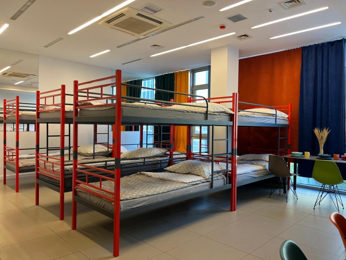 Hostel Fuchs Warszawa Exteriör bild