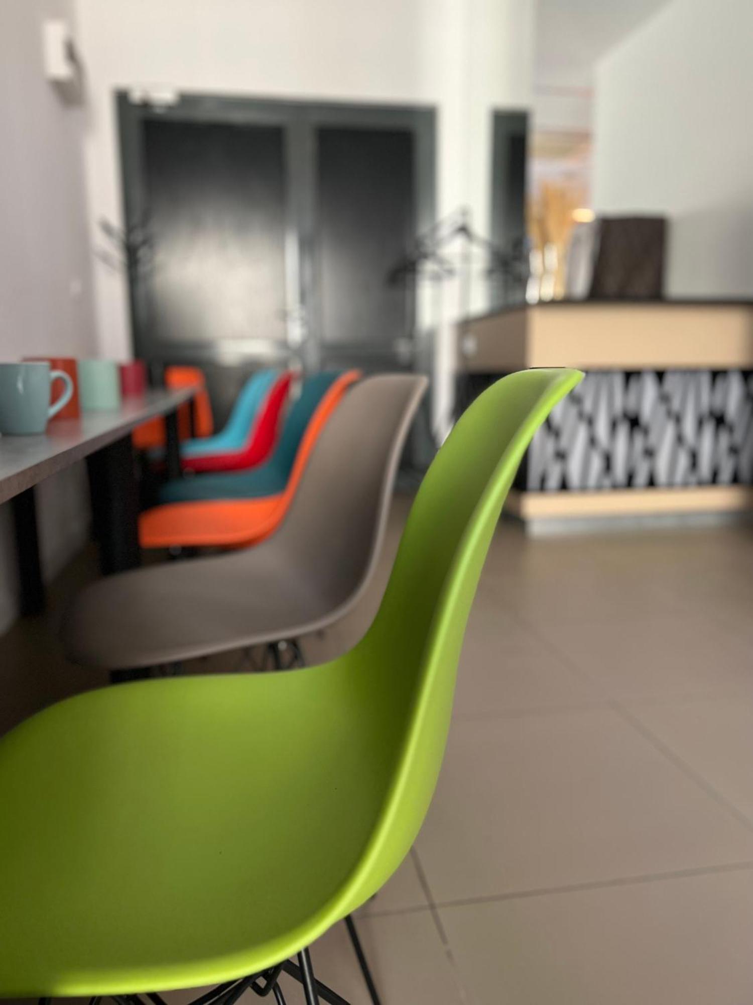 Hostel Fuchs Warszawa Exteriör bild