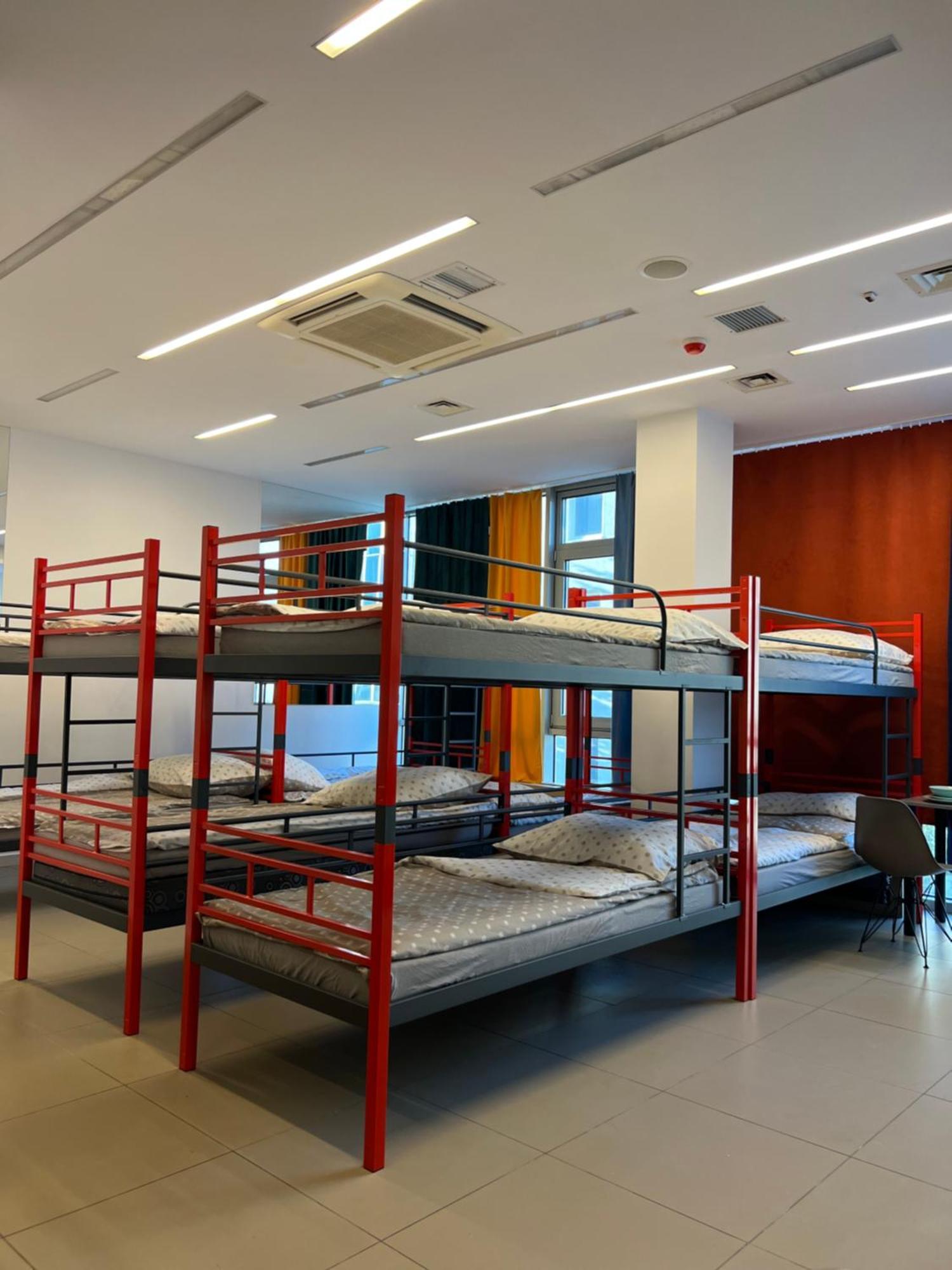 Hostel Fuchs Warszawa Exteriör bild